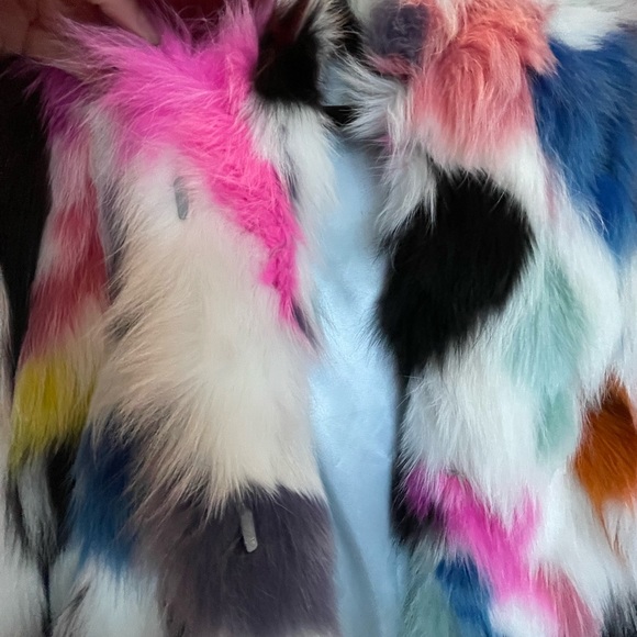Patchwork Dyed Fox Fur Coat. Worn once. Size 4. Very chic, warm. - Picture 5 of 5